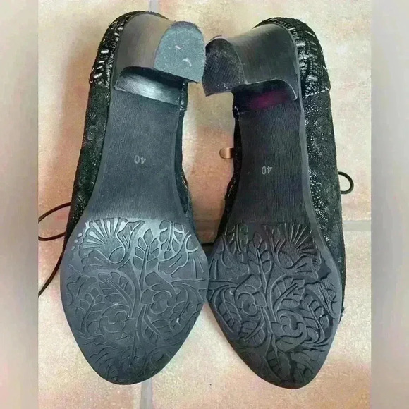 Laura Vida lace up bootie heels with metallic pattern Derbies ELCODIEO 231; 40 - Picture 7 of 10